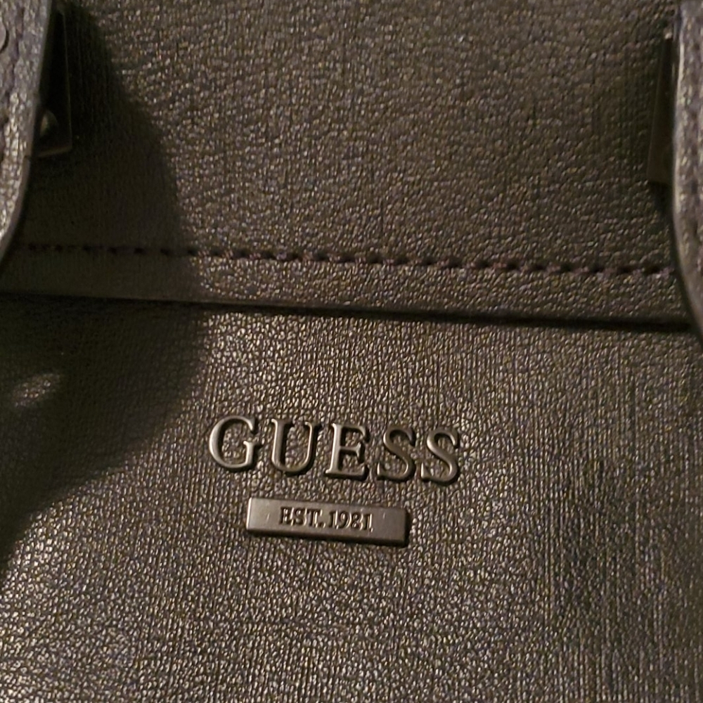 Purse - Picture 2 of 14